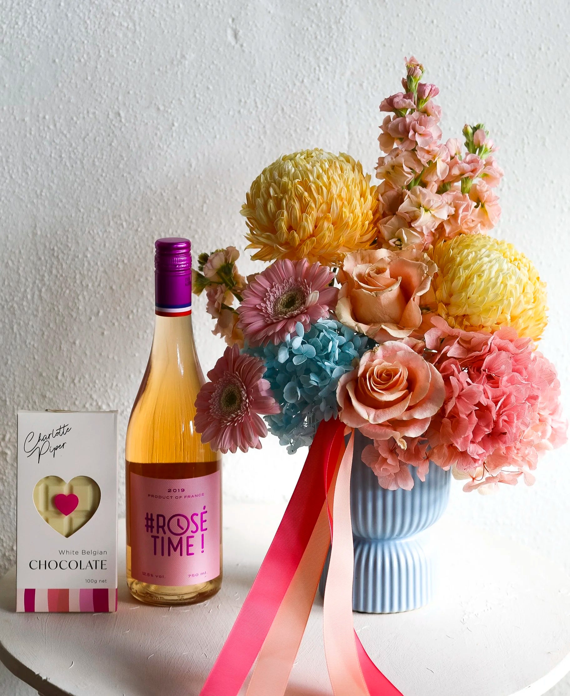 BLISS POT + PROSECCO + CHOCOLATES
